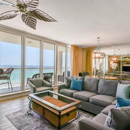 Silver Beach Towers W603